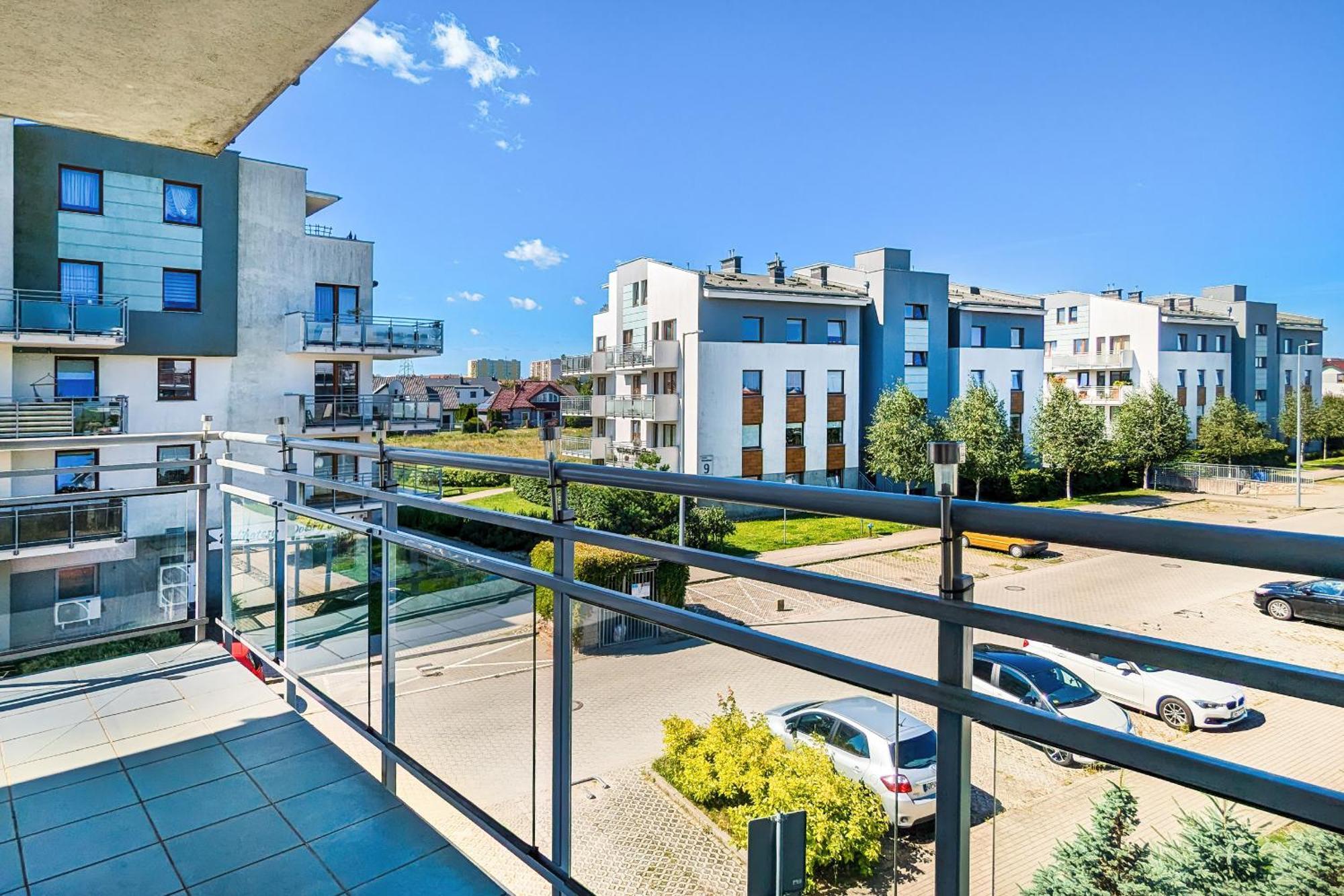 Jasny & Przestronny Apartament Z Balkonem I Parkingiem By Rent Like Home Gdynia Exterior photo